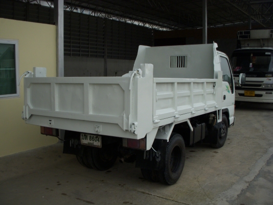 6ล้อ ดั้มเล็ก 135HP 3คิว 6ล้อ ดั้มเล็ก 135HP 3คิว