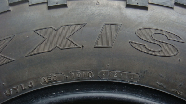 ขายยางMud 35" Maxxis 8060 ลุยสวน 4เส้น 10500บาท ขายยางMud 35" Maxxis 8060 ลุยสวน 4เส้น 10500บาท