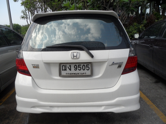 ขายรถยนต์ HONDA  JAZZ ปี 2007 เครื่อง  VTEC รุ่นท๊อปสุด