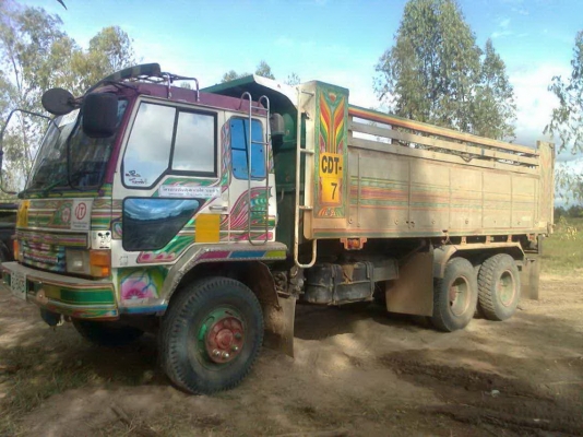 ขายรถสิบล้อดั้มMITSUBISHI   FN-527 TD-3XXX   2เพลารถสวยสภาพพร้อมใช้มากๆๆ