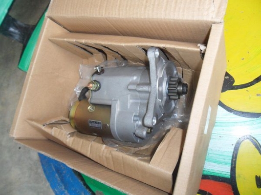 ขาย ไดร์สตาทร์รถไถฟอร์ด ไดร์ทดของใหม่ รุ่นแกนใหญ่ใช้ทน ของมีเก็บสต็อกไว้พร้อมส่งได้ตลอดครับ