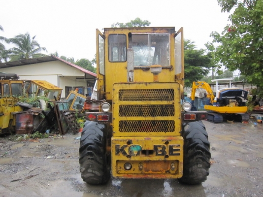 ขาย รถตักล้อยาง KOBELCO รุ่น LK300 มือสองญี่ปุ่น ขาย รถตักล้อยาง KOBELCO รุ่น LK300 มือสองญี่ปุ่น