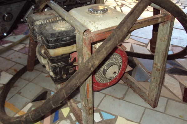 เครื่องจี้คอนกรีต พร้อมสาย ยาว 2.00 ม เครื่องยนต์ HONDA