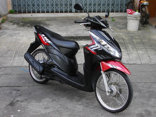 ขาย Click I หัวฉีด สีดำ-แดง สวยคมเข้ม เครื่องเดิมดียอดเยี่ยม ขับดีมากๆ ราคา 26000 บาท