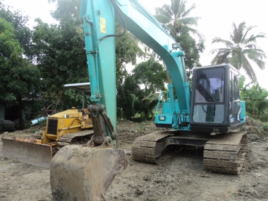 ขายด่วน KOBELCO SK100  มาร์คทรู อาร์มพิเศษเท่า 120  ใบแทรค 70  แอร์เย็นฉ่ำ  เก่านอก 3 เดือน  เครื่องปั้มดี  ไฟฟ้าครบ ทำสีใหม่
