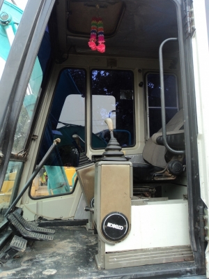 ขายด่วน KOBELCO SK100 มาร์คทรู อาร์มพิเศษเท่า 120 ใบแทรค 70 แอร์เย็นฉ่ำ เก่านอก 3 เดือน เครื่องปั้มดี ไฟฟ้าครบ ทำสีใหม่ ขายด่วน KOBELCO SK100 มาร์คทรู อาร์มพิเศษเท่า 120 ใบแทรค 70 แอร์เย็นฉ่ำ เก่านอก 3 เดือน เครื่องปั้มดี ไฟฟ้าครบ ทำสีใหม่