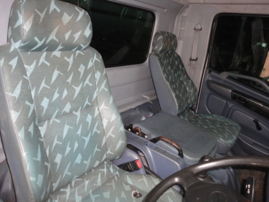 HINO FC 150 แรงม้า ปี 2007 หัวบางเดิม เครื่องเดิม ค่ะ HINO FC 150 แรงม้า ปี 2007 หัวบางเดิม เครื่องเดิม ค่ะ