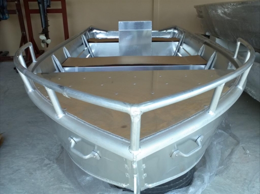 จำหน่ายเรืออลูมิเนียม