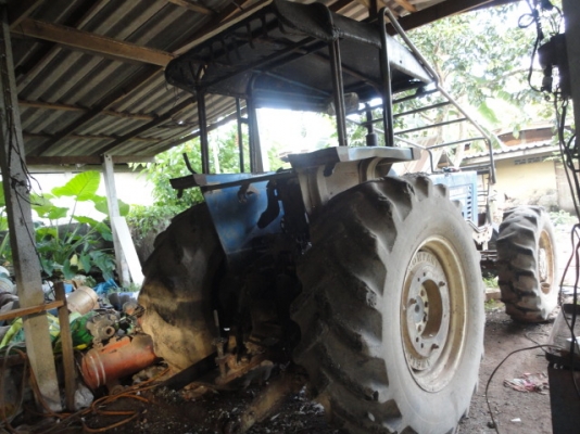 FORD NEWHOLLAND 80-66S 2 เพลา มีเอกสารค่ะ FORD NEWHOLLAND 80-66S 2 เพลา มีเอกสารค่ะ