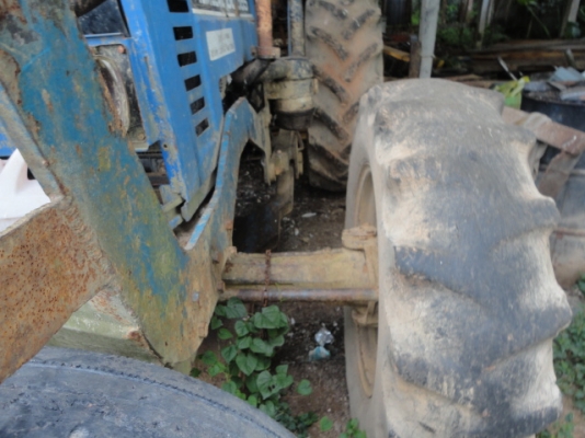 FORD NEWHOLLAND 80-66S 2 เพลา มีเอกสารค่ะ FORD NEWHOLLAND 80-66S 2 เพลา มีเอกสารค่ะ