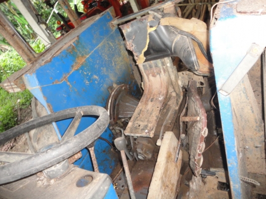 FORD NEWHOLLAND 80-66S 2 เพลา มีเอกสารค่ะ FORD NEWHOLLAND 80-66S 2 เพลา มีเอกสารค่ะ
