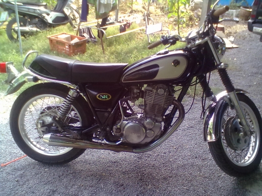 ขาย sr 400 อินวอย สพม 75000 ต่อลองได้คับ ขาย sr 400 อินวอย สพม 75000 ต่อลองได้คับ