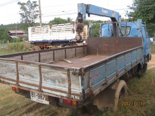 ขายรถติดเครน 2.5 ตัน ISUZU 110 แรง พร้อมใช้งานครับ