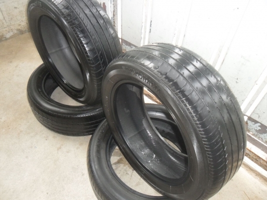 ยาง YOKAHAMA 225/55R18ปี10