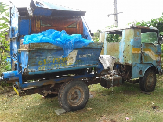 ขาย รถสีข้าวตู้ 5.5ฟุต พร้อมเครื่องอีซูซุ 100 แรง สภาพพร้อมใช้งาน ขาย รถสีข้าวตู้ 5.5ฟุต พร้อมเครื่องอีซูซุ 100 แรง สภาพพร้อมใช้งาน