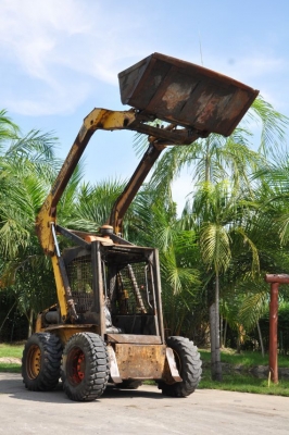 ขาย LOADER-JOHN DEERE สภาพสวยเดิมจากญี่ปุ่นยังไม่เคยใช้ในไทย เครื่องช่วงล่างแน่น ขาย195,000บาท!!!