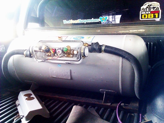 ขายเครื่อง 2J พร้อมถังแก็ส