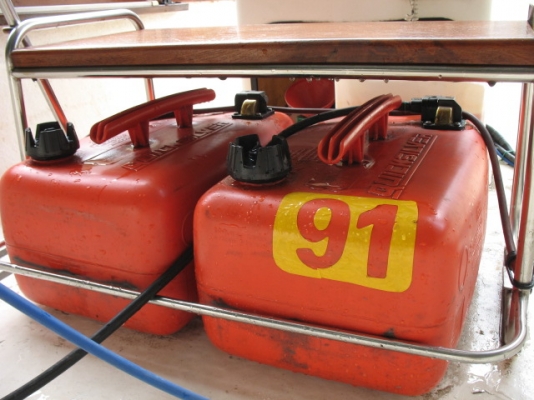 14 ฟุต -  / ขับเล่น / ชมวิว / ตกปลา ได้หมดครับ -------- ต่อรองได้