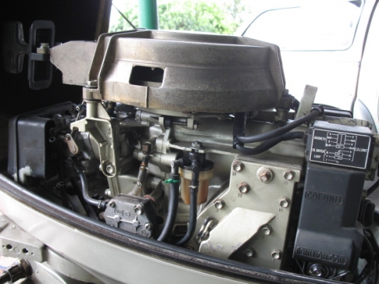 14 ฟุต -  / ขับเล่น / ชมวิว / ตกปลา ได้หมดครับ -------- ต่อรองได้