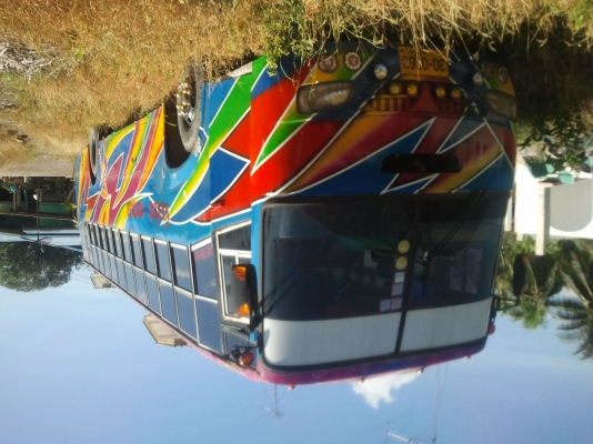 รถบัส12ม.คัชซีเบนซ์ใช้งานอยู่