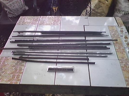 ขายอะไหล่โตโยเป็ดหลายรายการ