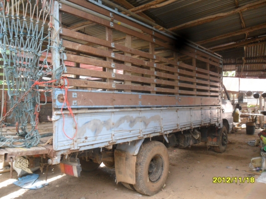 ขายรถหกล้อกลางTongfongหัวชีต้า