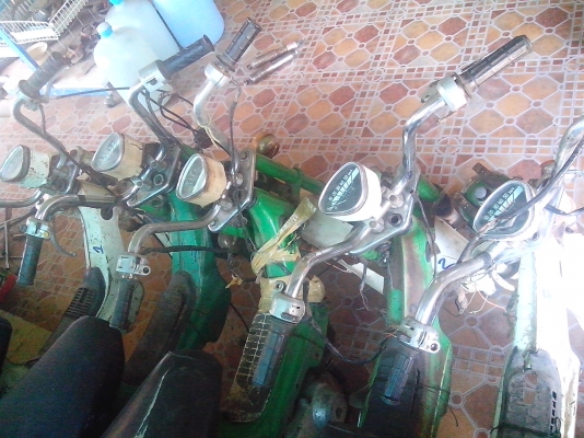 ขายชาลี 7500 ขาดเครื่องนอกนั้นของเดิมๆ ครบ สนใจติดต่อ 0836798716 ขายชาลี 7500 ขาดเครื่องนอกนั้นของเดิมๆ ครบ สนใจติดต่อ 0836798716