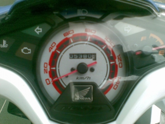 รถสวยนางฟ้าสุดๆ Click-i ปี 2554 ชุดสีไม่มีริ้วรอย 25500 บาท รถสวยนางฟ้าสุดๆ Click-i ปี 2554 ชุดสีไม่มีริ้วรอย 25500 บาท