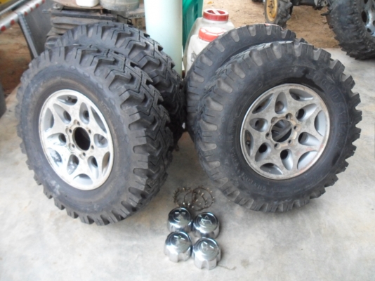 ขายแล้ว ยางก.ไก่+ล้อแม็กแท้STRADA 16" ฝาครบ 5วงยกชุดไม่แยก