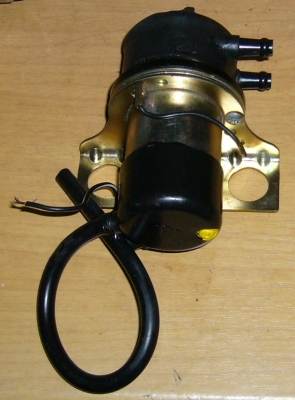 ปั๊มติ๊กนอกถัง ยี่ห้อ Mitsubishi ขาย 400 บาท