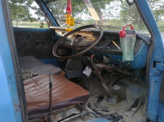 หกล้อดั้ม 85