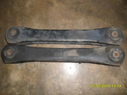 ขาย อาร์มหลัง GRAND cherokee สภาพสวยๆ 1000 บาท T.088-875-9838 K.ae