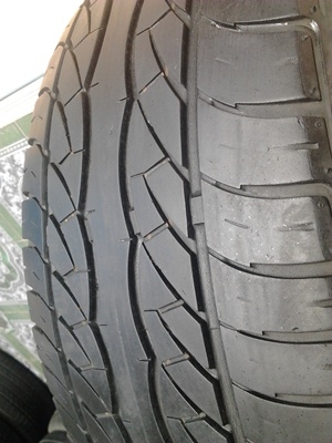 ขายยาง195/55/15 ปี 08 MAXXIS 1 ชุด กดดุรูป  ราคา :  2,000.00  บาท