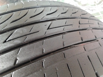 ขายยาง215/45/17 ปี 2110 BRIDESTONE TURANZA GR90 1 คู่  ราคา :  2,400.00  บาท