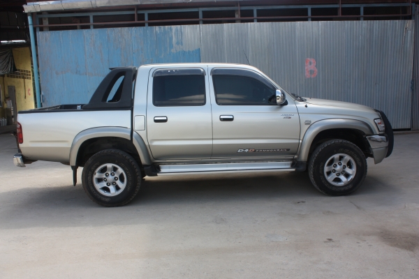 toyata tiger d4d 2004