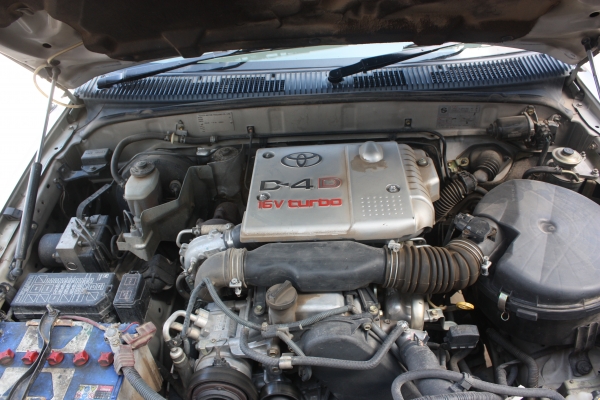 toyata tiger d4d 2004