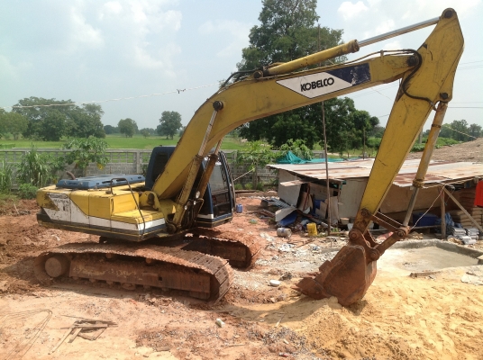 ขายSK200///รถสวยพร้อมใช้งาน แอร์มีรถเดิมๆ เอกสารเล่มทะเบียน