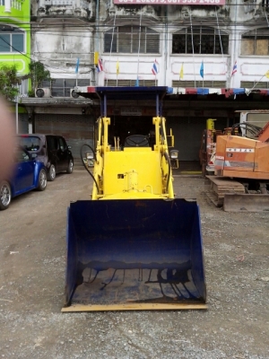 รถตัก KOMATSU  FD10
