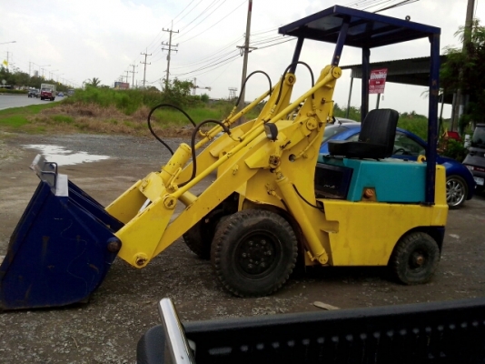 รถตัก KOMATSU  FD10