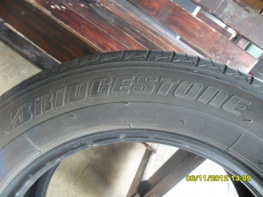 ขายยาง bridgestone ขอบ15 195/60 สวยๆ 4เส้น จัดไป 3200 T.088-875-9838 K.ภิรมณ์