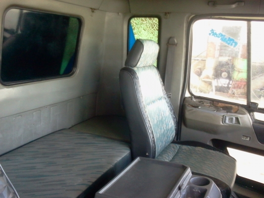 รถฮีโน่ 10 ล้อ ตู้เย็น FL1J  210 แรงม้า   สนใจติดต่อได้ทื่ 081-6079515