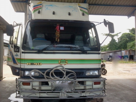 รถฮีโน่ 10 ล้อ ตู้เย็น FL1J  210 แรงม้า   สนใจติดต่อได้ทื่ 081-6079515