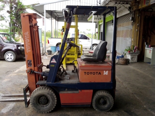 รถยกไฟฟ้าTOYOTA  FB15