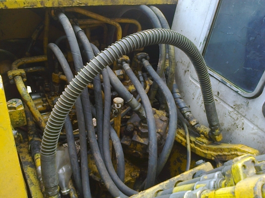 ขายPC120-3สวยๆ เครื่อง ปั้มเดิม เอวแน่น ช่วงล่างสวย บูชสลักแน่น