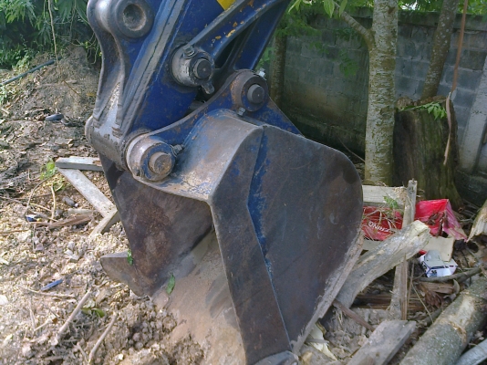 ขายPC120-3สวยๆ เครื่อง ปั้มเดิม เอวแน่น ช่วงล่างสวย บูชสลักแน่น