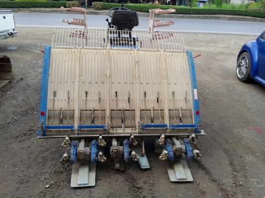 รถดำนา ISEKI รถดำนา ISEKI