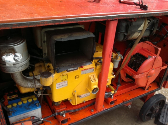 ขายเครื่องเชื่อมได้และเเสงสว่างได้แบบสนามเก่าญี่ปุ่นยี่ห้อ Denyo ขนาด 230A เป็นเครื่องสูบเดียว ประหยัดน้ำมัน อะไหล่เยอะ. ควงได้. สตาร์ดได้สภาพสวยมากๆพร้อมใช้งาน ขายเครื่องเชื่อมได้และเเสงสว่างได้แบบสนามเก่าญี่ปุ่นยี่ห้อ Denyo ขนาด 230A เป็นเครื่องสูบเดียว ประหยัดน้ำมัน อะไหล่เยอะ. ควงได้. สตาร์ดได้สภาพสวยมากๆพร้อมใช้งาน