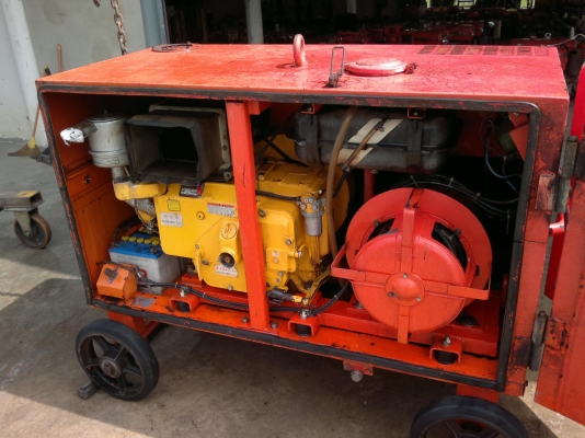 ขายเครื่องเชื่อมได้และเเสงสว่างได้แบบสนามเก่าญี่ปุ่นยี่ห้อ Denyo ขนาด 230A เป็นเครื่องสูบเดียว ประหยัดน้ำมัน อะไหล่เยอะ. ควงได้. สตาร์ดได้สภาพสวยมากๆพร้อมใช้งาน ขายเครื่องเชื่อมได้และเเสงสว่างได้แบบสนามเก่าญี่ปุ่นยี่ห้อ Denyo ขนาด 230A เป็นเครื่องสูบเดียว ประหยัดน้ำมัน อะไหล่เยอะ. ควงได้. สตาร์ดได้สภาพสวยมากๆพร้อมใช้งาน