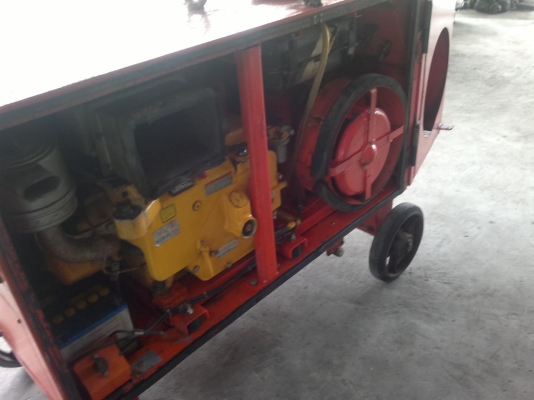 ขายเครื่องเชื่อมได้และเเสงสว่างได้แบบสนามเก่าญี่ปุ่นยี่ห้อ Denyo ขนาด 230A เป็นเครื่องสูบเดียว ประหยัดน้ำมัน อะไหล่เยอะ. ควงได้. สตาร์ดได้สภาพสวยมากๆพร้อมใช้งาน ขายเครื่องเชื่อมได้และเเสงสว่างได้แบบสนามเก่าญี่ปุ่นยี่ห้อ Denyo ขนาด 230A เป็นเครื่องสูบเดียว ประหยัดน้ำมัน อะไหล่เยอะ. ควงได้. สตาร์ดได้สภาพสวยมากๆพร้อมใช้งาน