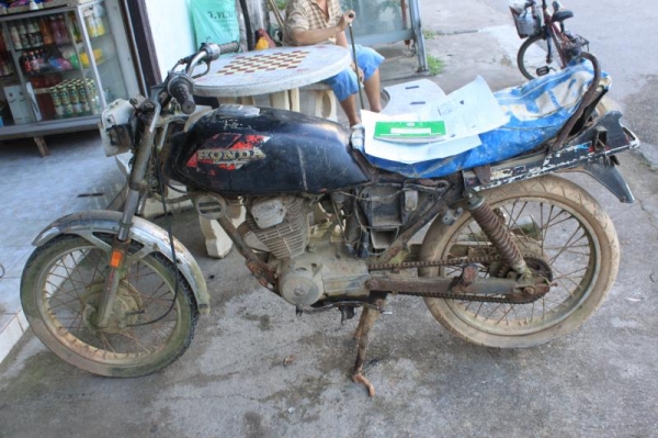 ขายรถฮอนด้าวิงมีเล่มทะเบียนพร้อมสำเนาชุดโอน